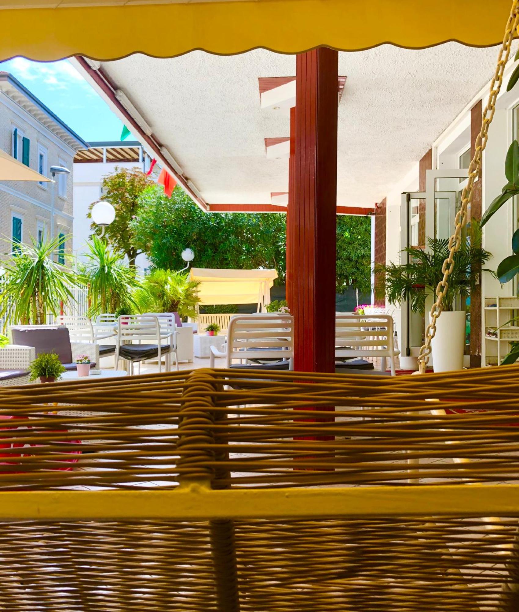 Hotel Alessi** Rimini Exterior foto